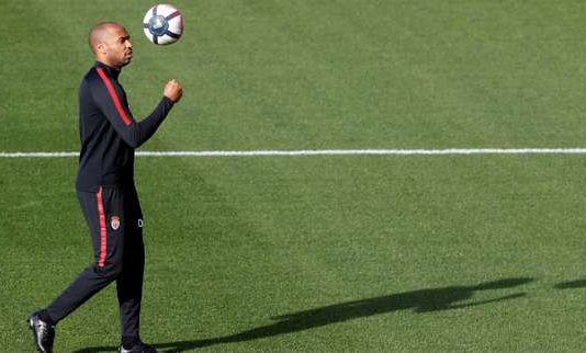 Thierry Henry, one of scène