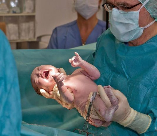 Too afraid of natural birth: WHO warns of cesarean epidemic
