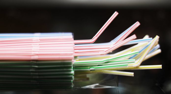 Environmental protection: EU negotiators agree on a ban of disposable plastic