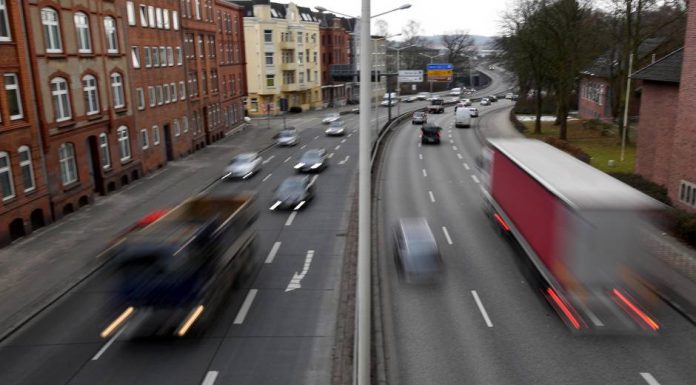 No joke: In Kiel Diesel are allowed to drive cars soon, maybe only on the fast Lane