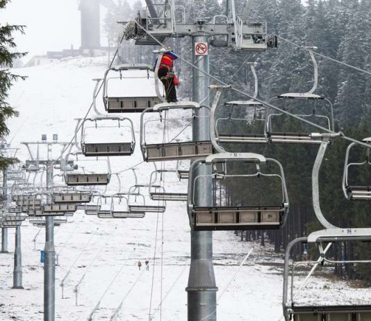 Skiers overlook important label – with devastating consequences