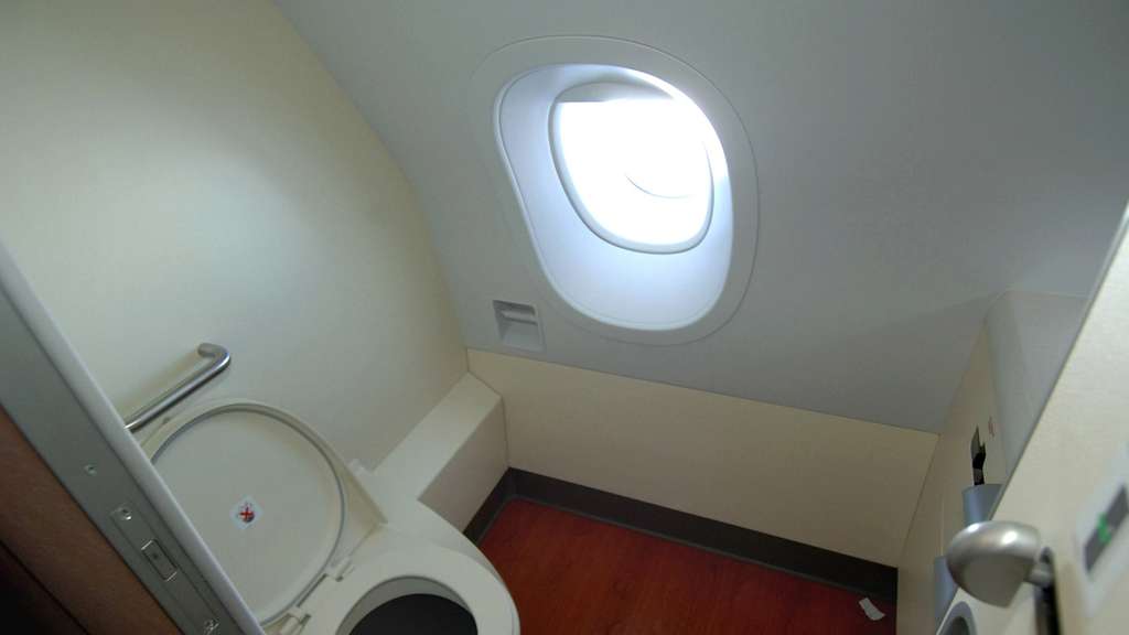 With this Trick open from the outside but why? Law