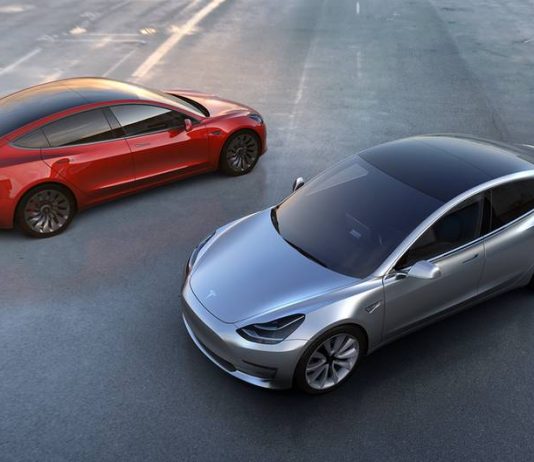 Loose parts, defective discs: Tesla Model 3 loses buy recommendation