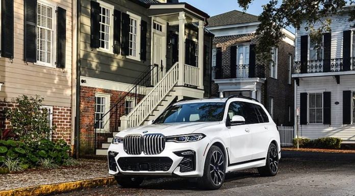 BMW X7 – the thickness of Ami-SUV from Bavaria