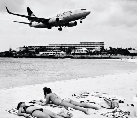 Air travel: a waiver will not save the world