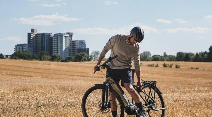 Kalkhoff Entice – now the SUVs roles among the E-Bikes on the road through the forest