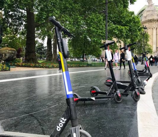 Self-experiment with the E-Scooter through Paris