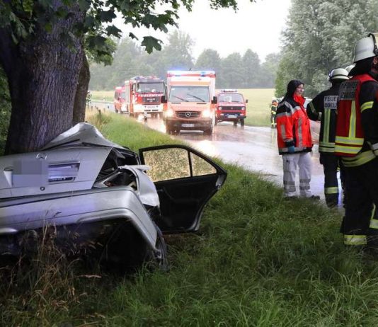 Tragedy on a rain-wet road – novice (18) dies in accident