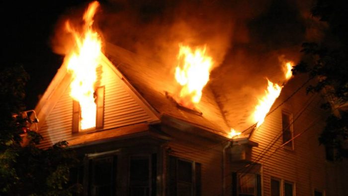 You screamed my name: a teenager runs into burning house to save niece ...