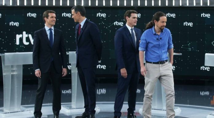 The Academy of Television proposes an election debate with no questions asked amid protests from the chains