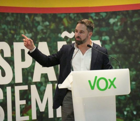 Vox asks you to apply the national priority to discriminate against foreigners