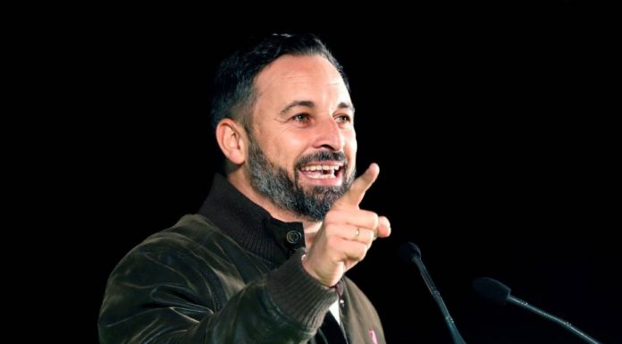 Abascal full the feud of the PSOE of Two Sisters and asks not subverted with the surveys