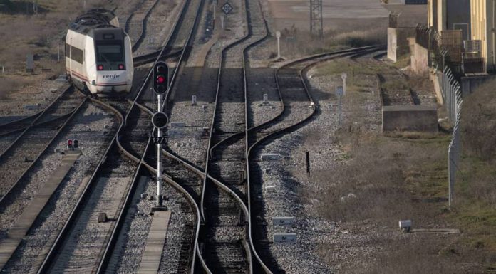 Analysis | The train full of the Spain empty