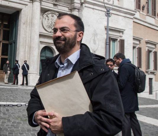 Italy leads the climate change to the classroom