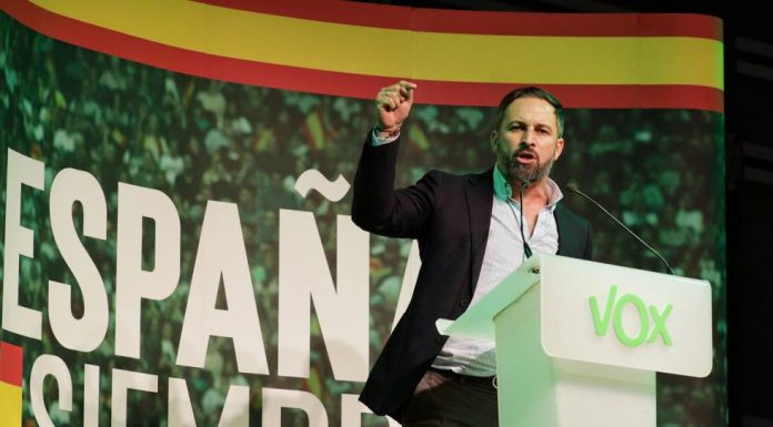 Vox defends veto of journalists and complains of the corporatism of the press