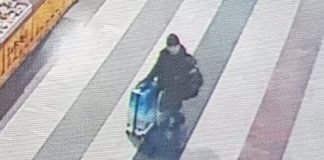 Leave children at Sheremetyevo airport, the man came to confess to the investigators