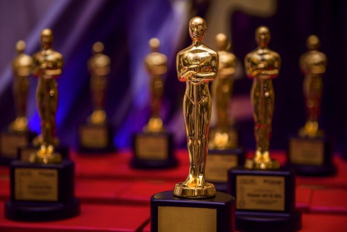 Moscow online: who gets the Oscar this year