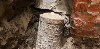 Old coach house cabinets found in the mansion Rutkowski