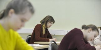 Rosobrnadzor recalled the deadline for participation in GIA