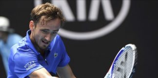 Tennis player Medvedev lost to Wawrinka in the fourth round of the Open championship of Australia