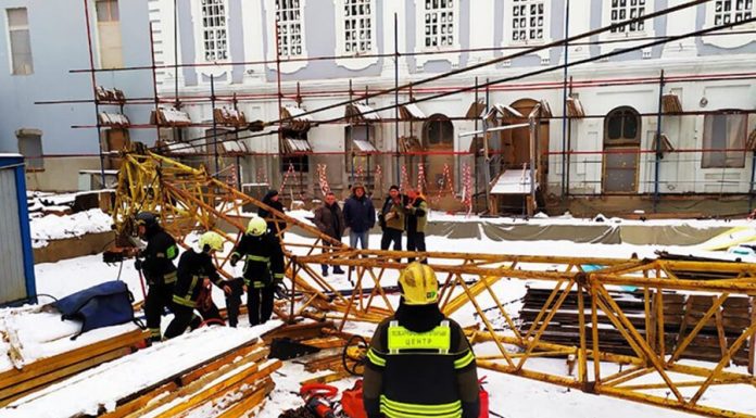 The crane fell on a man at a construction site in the city center