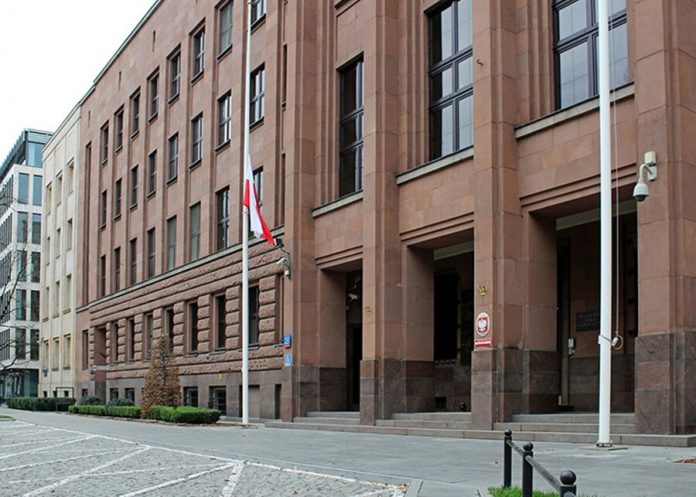 The foreign Ministry of Poland declared unconditional right to war reparations from Russia