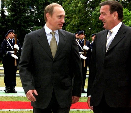 The Kremlin published a new archival photo of Putin 2010-2014