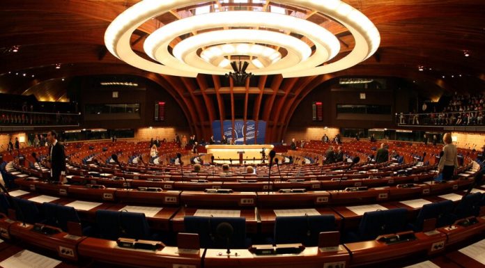 The PACE Committee recommended that to confirm the credentials of the Russian delegation