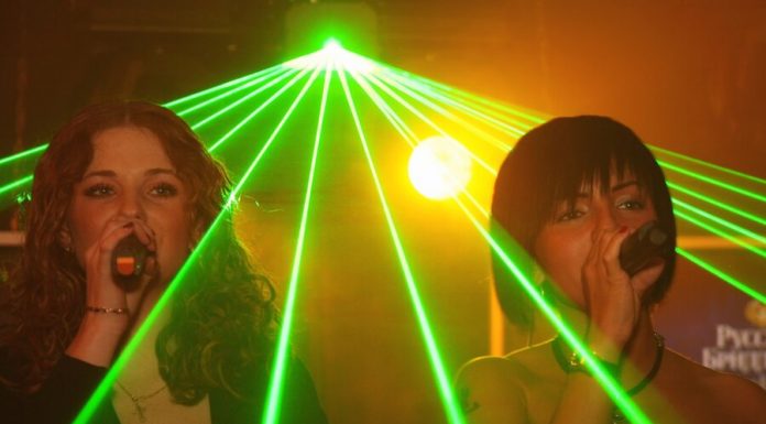 Track of the group “Tatu” have received platinum status in the UK Track of the group "Tatu" have received platinum status in the UK