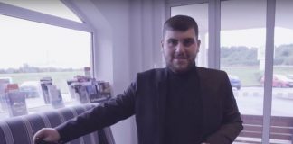 A British College student has changed beyond recognition, losing weight 100 kg