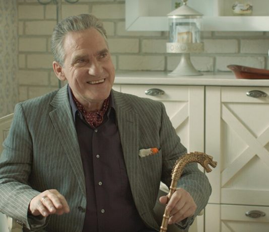 Actor Garkalin hospitalized with pneumonia