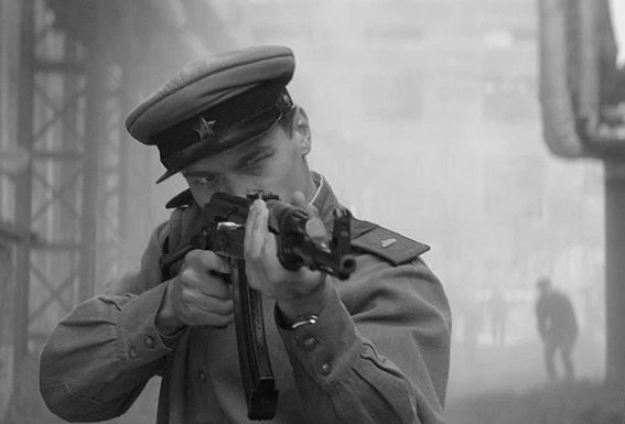 Arms No1: how many people are killed each year from a Kalashnikov Arms No1: how many people are killed each year from a Kalashnikov