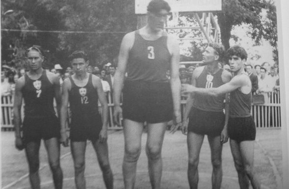 Bob Chechen: the fate of the Soviet basketball player giant Bob Chechen: the fate of the Soviet basketball player giant