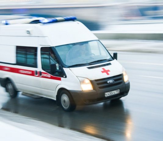 Car knocked down three people at the bus stop in Dolgoprudny