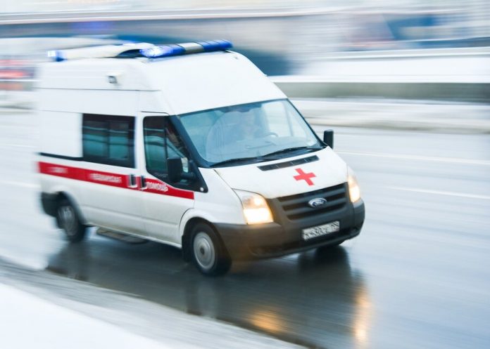 Car knocked down three people at the bus stop in Dolgoprudny