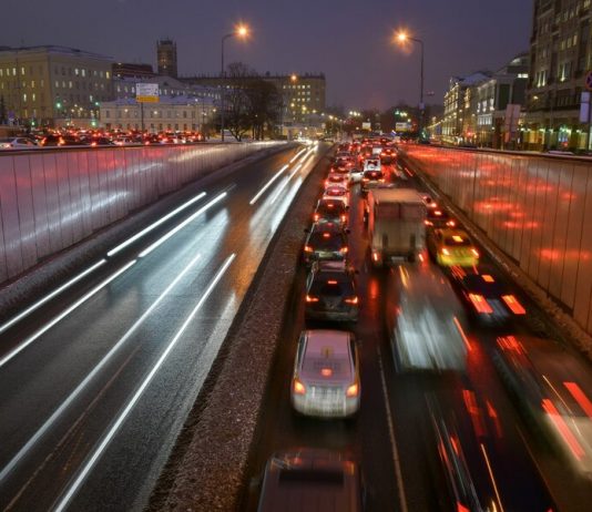 Drivers in Moscow are urged to be careful due to the deteriorating weather conditions