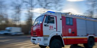 Five people were rescued in a house fire in Western Moscow