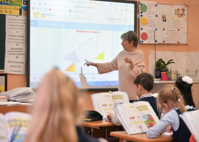 For teachers in Russia want to introduce benefits