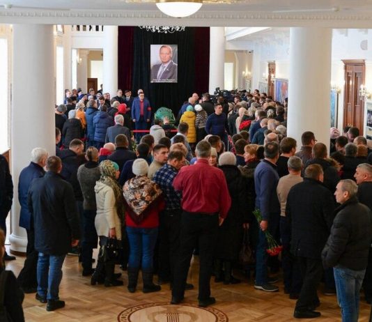 In Kazan say goodbye to those killed in hard landing helicopter Khairullin