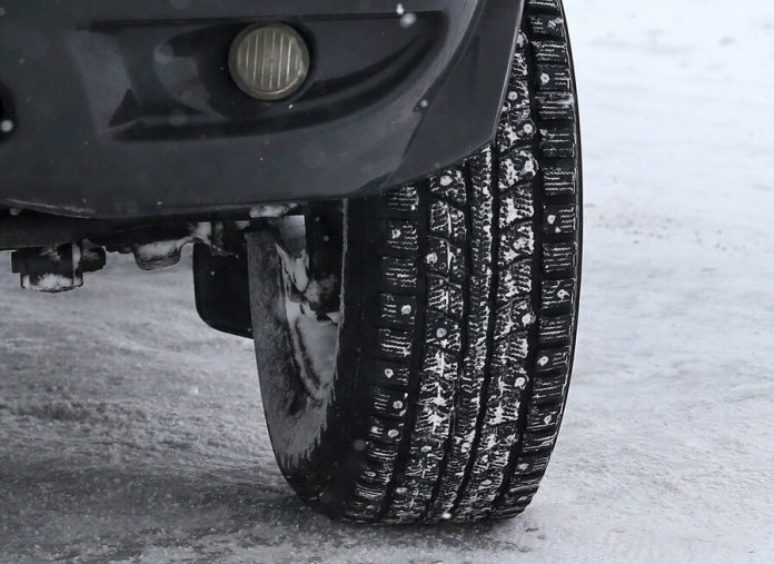 In Russia can enter restrictions on use of studded tires