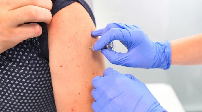 In the state Duma has described the idea not to take the Russians to work without vaccinations