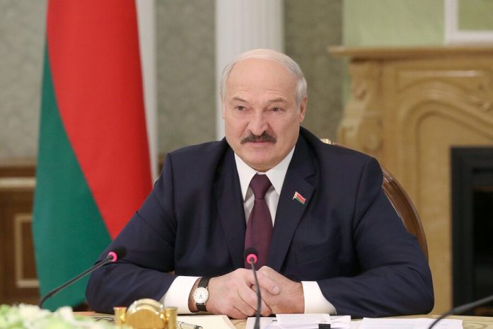 Lukashenka flew to Sochi to meet with Putin
