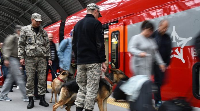 Metropolitan stations check after an anonymous message about "mining"