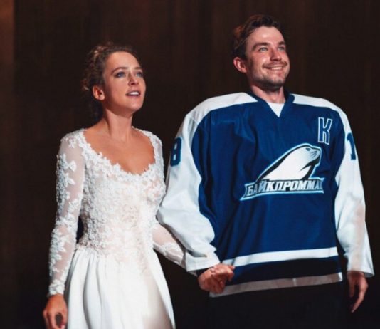 Moscow online: Alexander Petrov and other stars at the premiere of "Ice 2"