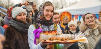 Muscovites were invited to the celebration of carnival in the centers of social service