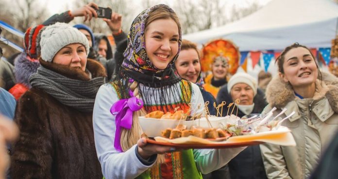 Muscovites were invited to the celebration of carnival in the centers of social service