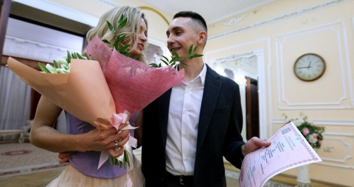 Night marriage first took place in Moscow