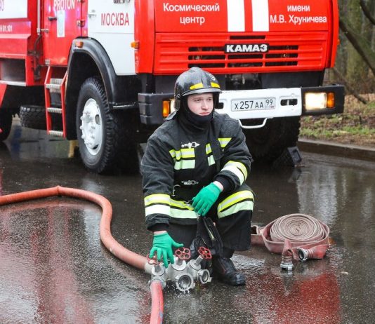 One person was injured in a house fire in the North of Moscow