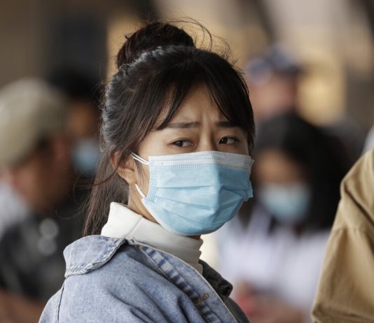 Outbreaks of highly pathogenic avian influenza recorded in the two countries Outbreaks of highly pathogenic avian influenza recorded in the two countries