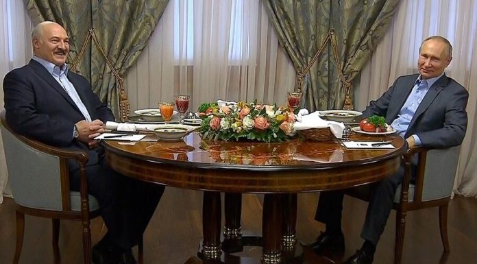 Putin and Lukashenko began negotiations in Sochi